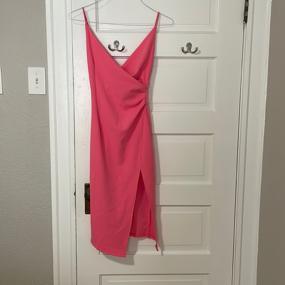 HELLO MOLLY Quiet Dancer Midi Dress Pink